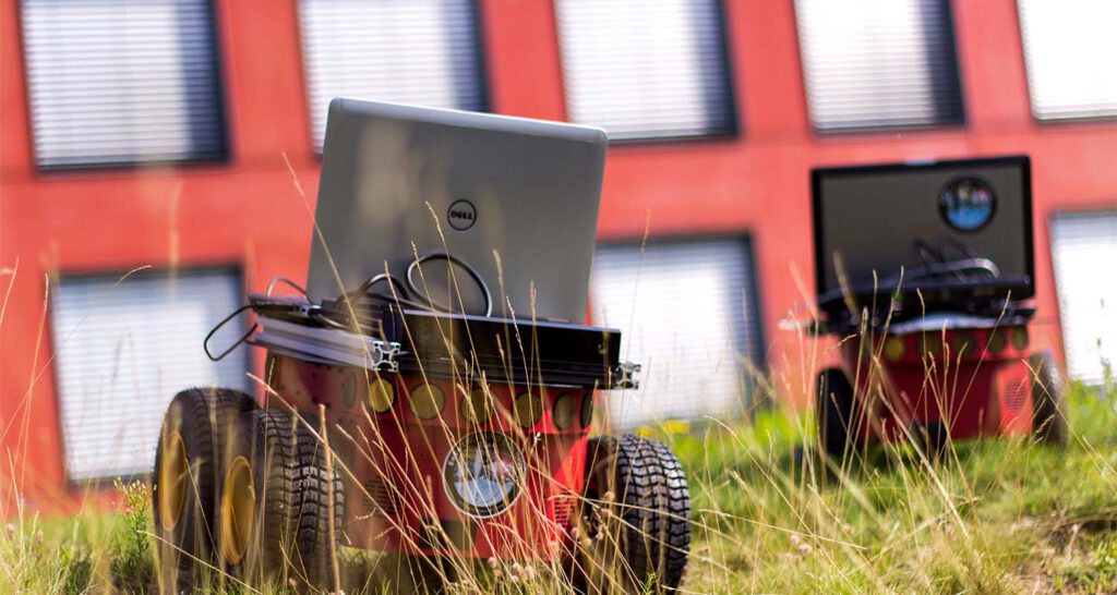 dhi-akteuere-o2c-1-tinified